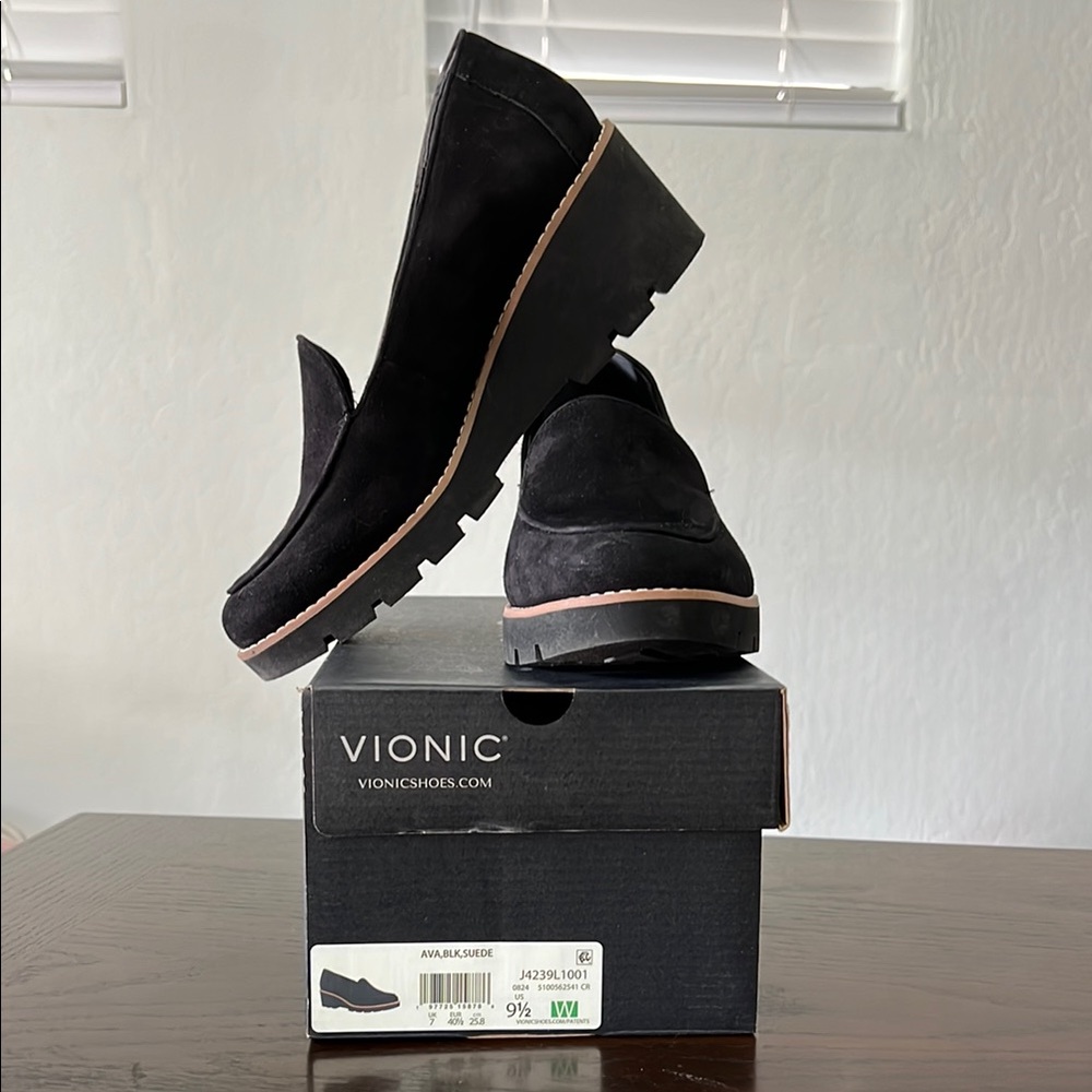 Vionic Black Wedge Shoes Minimalist Design